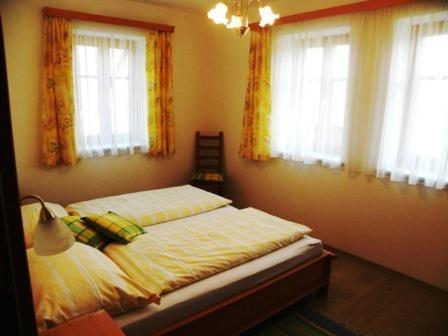 Gästehaus Lisa - Two-Bedroom Apartment with Terrace - 10