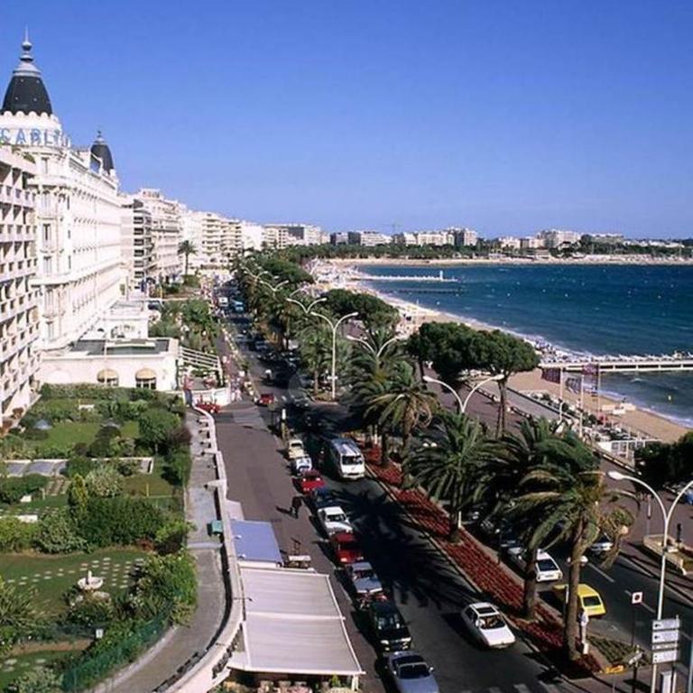 Amazing Studio Cannes Centre - Terrasse ensoleillée - 5 min Croisette - Appartement Deluxe - 34