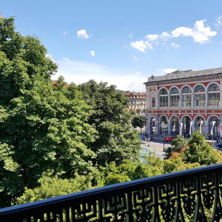 Hotel Roma e Rocca Cavour - Camera Matrimoniale Classic - 3