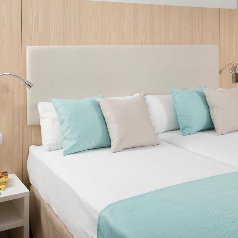 Hotel Monterrey Roses by Pierre & Vacances - Habitación Doble - 6