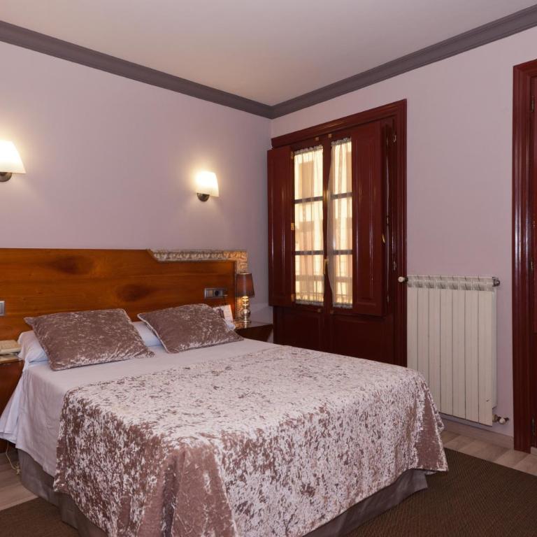 Hotel Vetusta - Habitación Doble Económica - 3