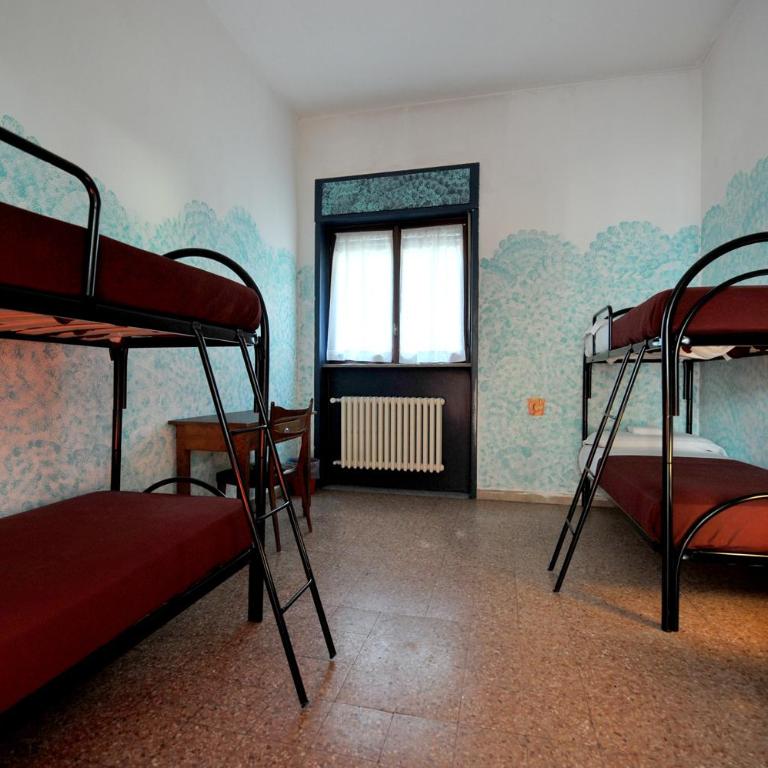 OstellOlinda - Posto Letto in Dormitorio Misto con 4 Letti - 2