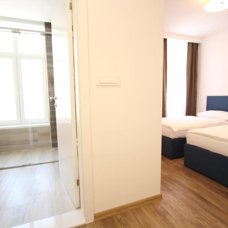 Riverside Residence - Dvokrevetna Soba sa Bračnim Krevetom - 7