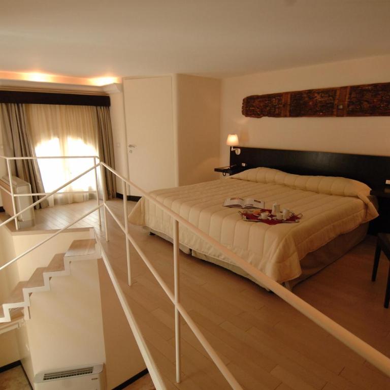 Ucciardhome Hotel - Penthouse Family - 4
