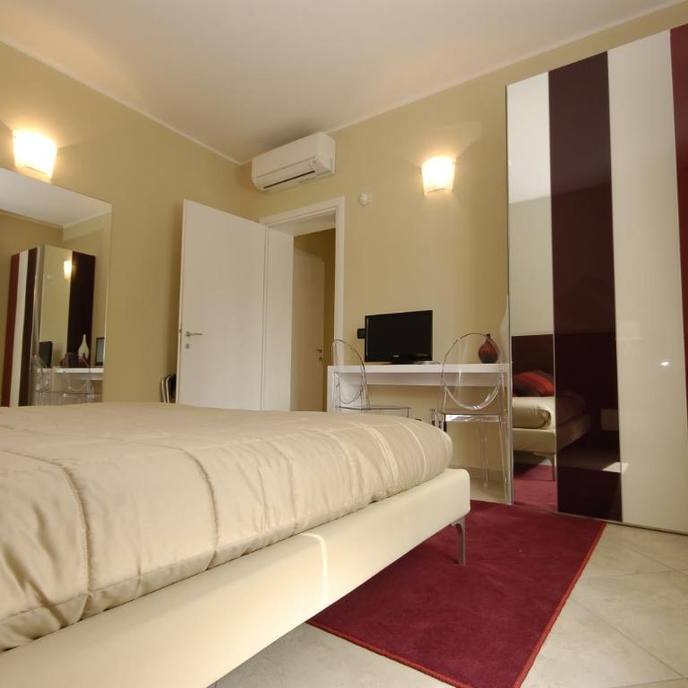 Relais Corte Bergamini - Camera Tripla - 8