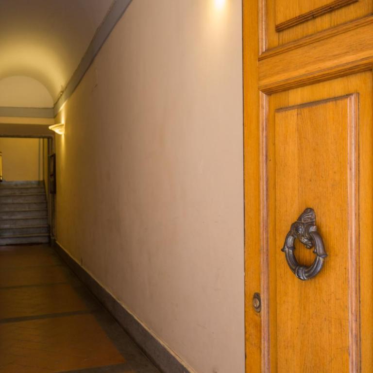 Orange Suites - Camera Matrimoniale - 9