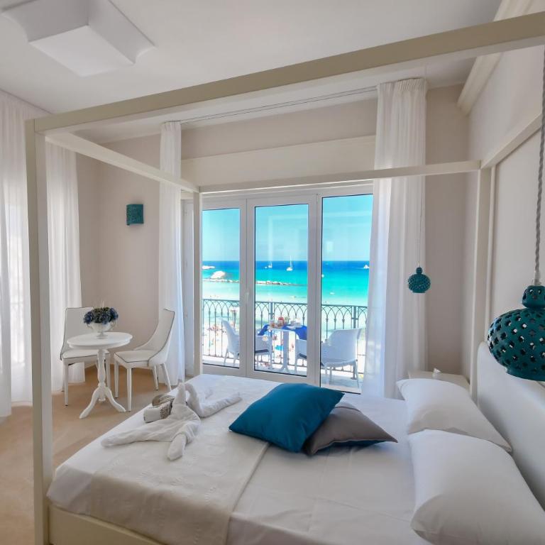 B&b Lungomare Otranto - Camera Matrimoniale Deluxe con Balcone e Vista Mare - 2