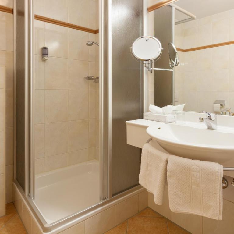 Hotel Pinzger Tux - Standard Doppelzimmer - 2
