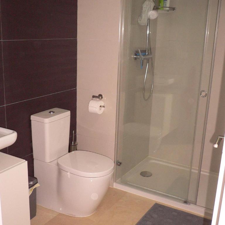 Vila Paradis 21B - Two-Bedroom Apartment - 18