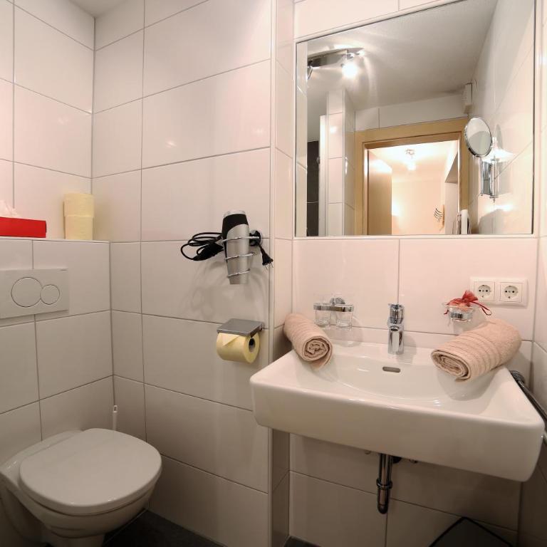Apart Wackernell - Apartment mit Balkon - 6