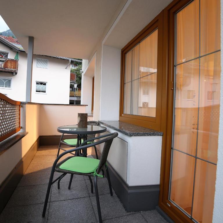 Apart Wackernell - Apartment mit Balkon - 8