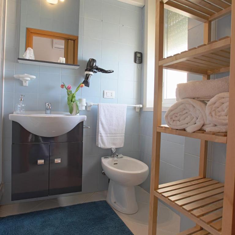 Manuì - Apartment with Sea View - 8