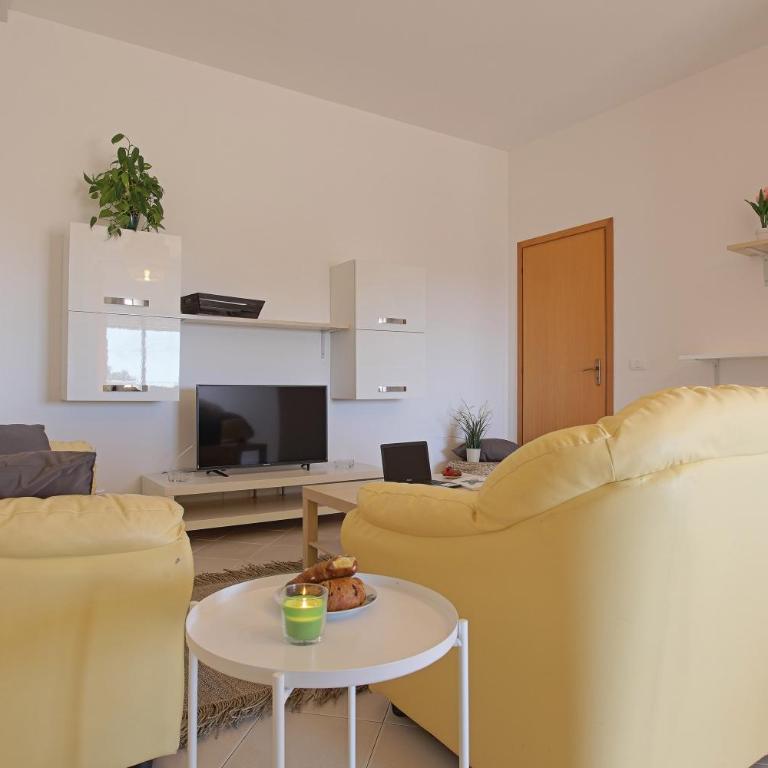 Manuì - Apartment with Sea View - 9