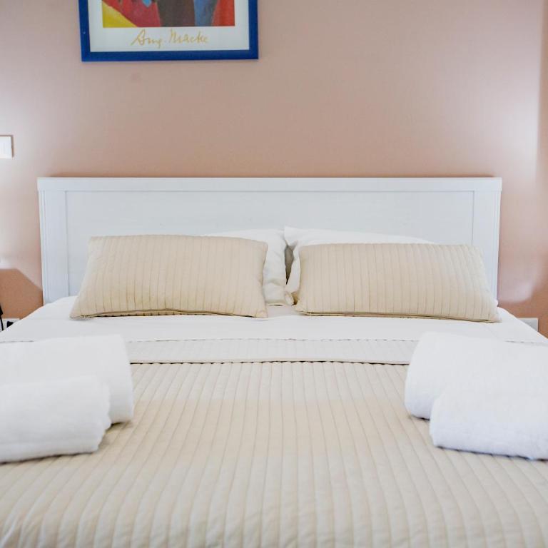 Belvedere Rent Rooms - Doppelzimmer - 9