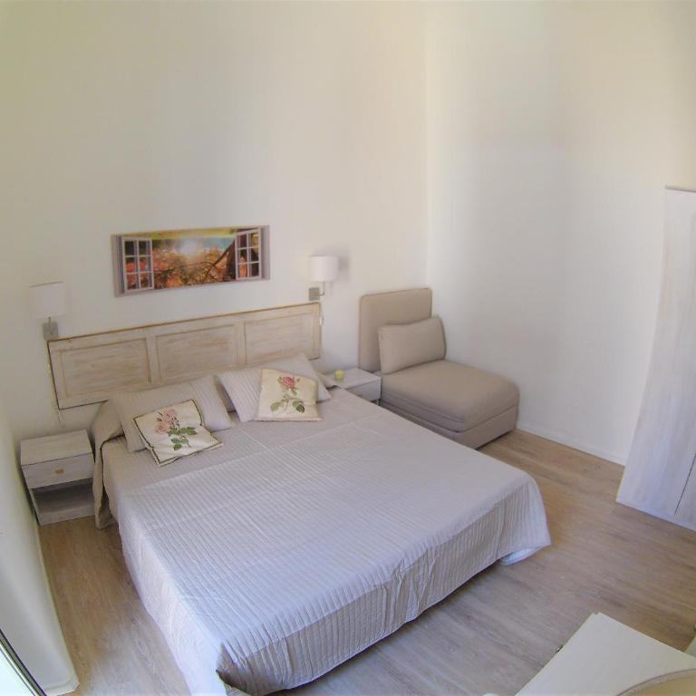 Duomo Sant'Agata Apartment - Two-Bedroom Apartment - 4