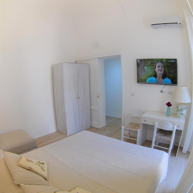 Duomo Sant'Agata Apartment - Two-Bedroom Apartment - 14