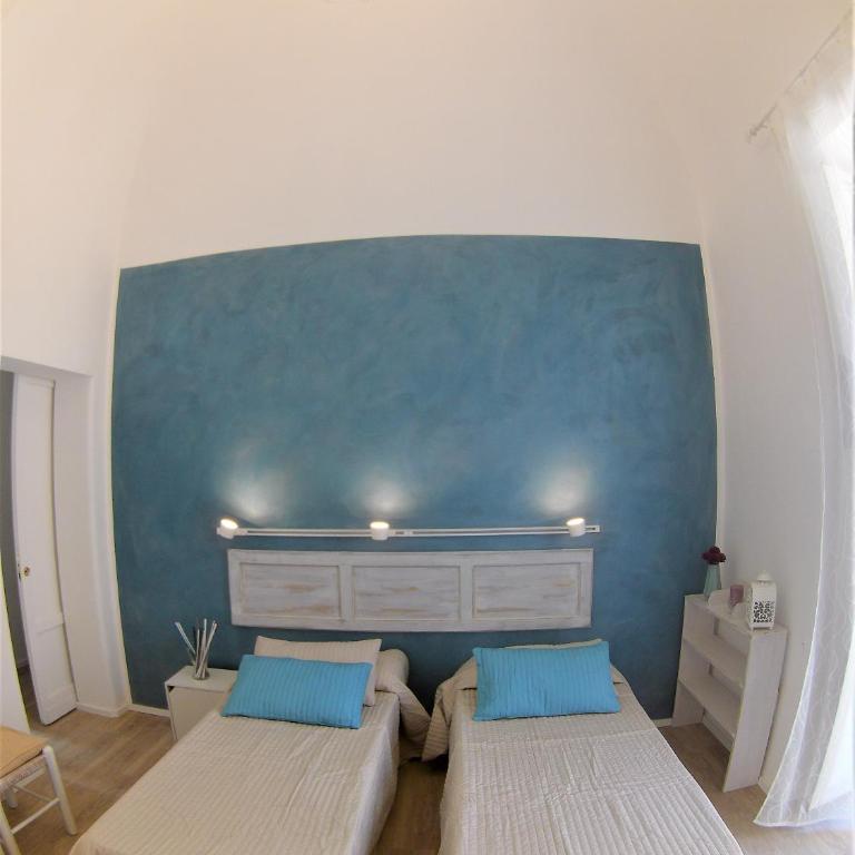 Duomo Sant'Agata Apartment - Two-Bedroom Apartment - 12