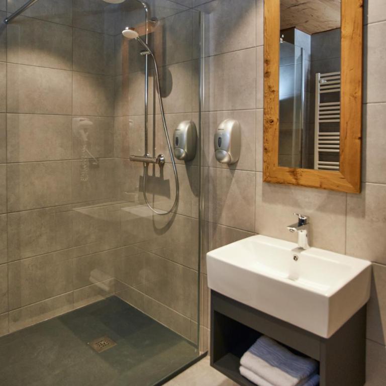 Moontain Hostel - Chambre Double Premium avec Salle de Bains Privée - 6