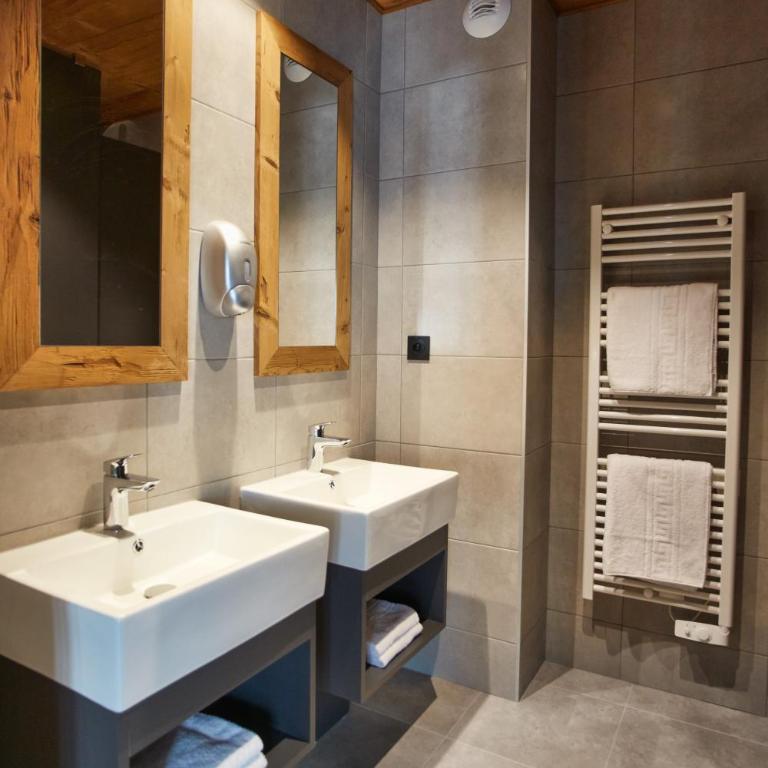 Moontain Hostel - Suite en Duplex Premium avec Salle de Bains Privative (6 Adultes) - 1