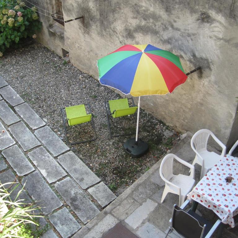 Appartamenti Raineri - Appartamento con 2 Camere da Letto e Balcone - 40