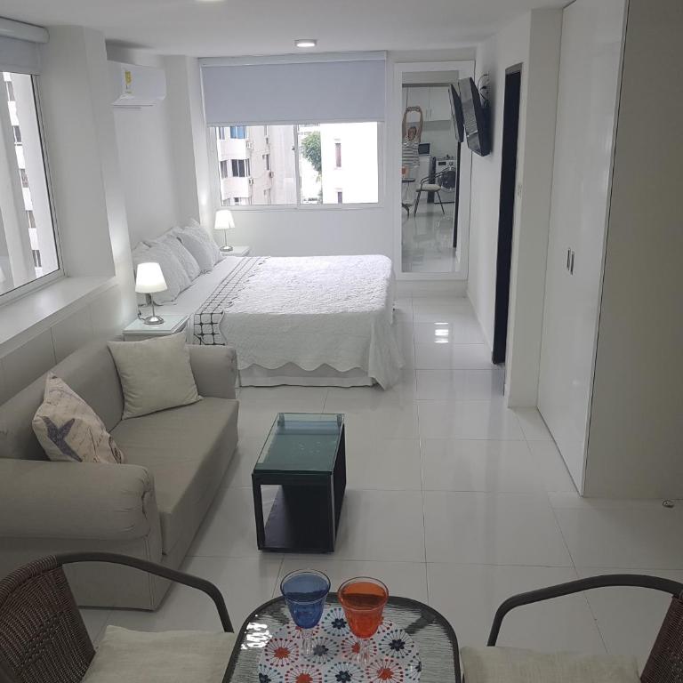 Espectaculares Vistas, Edificio Nautilus, Barrio El Laguito. - Studio Apartment - 16