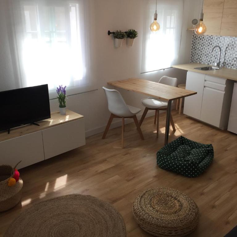 Duplex Casco Histórico - Casa de 3 dormitorios - 1
