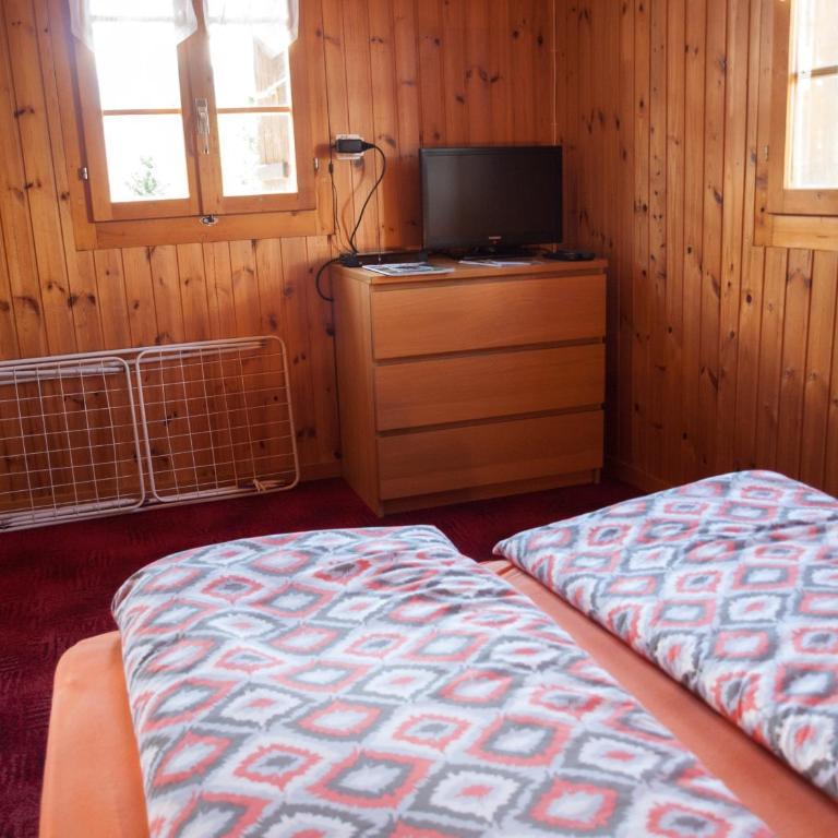 Gruppenhaus im Walliser Alpstyle - Familienstudio - 7
