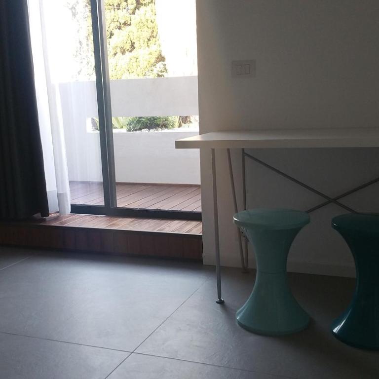 B&B Brezza di Mare - Camera Matrimoniale Deluxe con Balcone e Vista Mare - 6