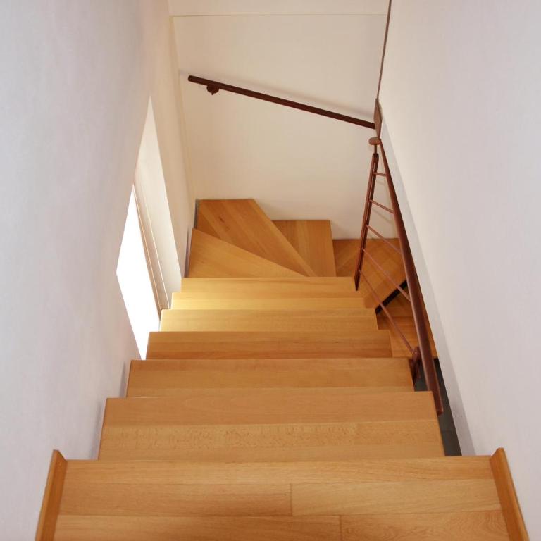 Niki O. Apartments - One-Bedroom Apartment - Split Level - Via Ferdinando Maestri 13 - 15