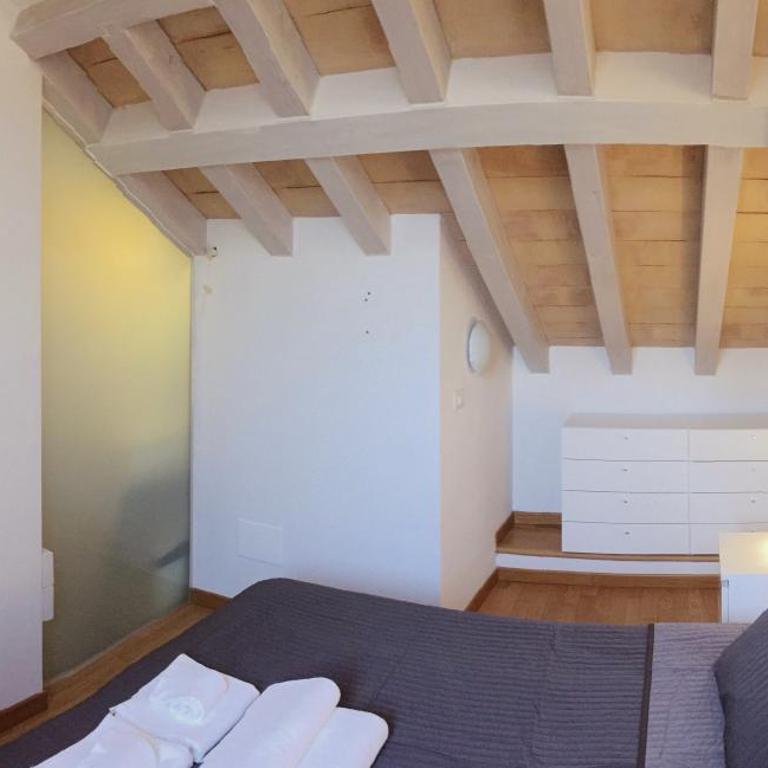 Niki O. Apartments - One-Bedroom Apartment - Split Level - Via Ferdinando Maestri 13 - 3