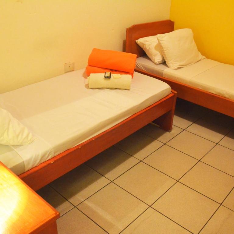 Hotel El Viajero Asuncion - Habitación Doble con baño privado - 2 camas - 2