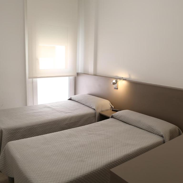 Hotel Alguer Camp Nou - Twin Room - 3