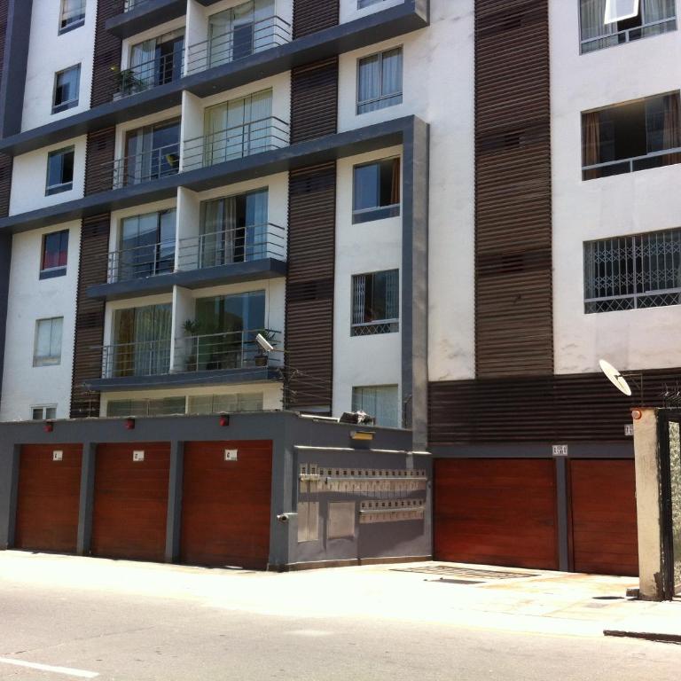 Departamento Miraflores - Apartamento de 2 dormitorios - 3