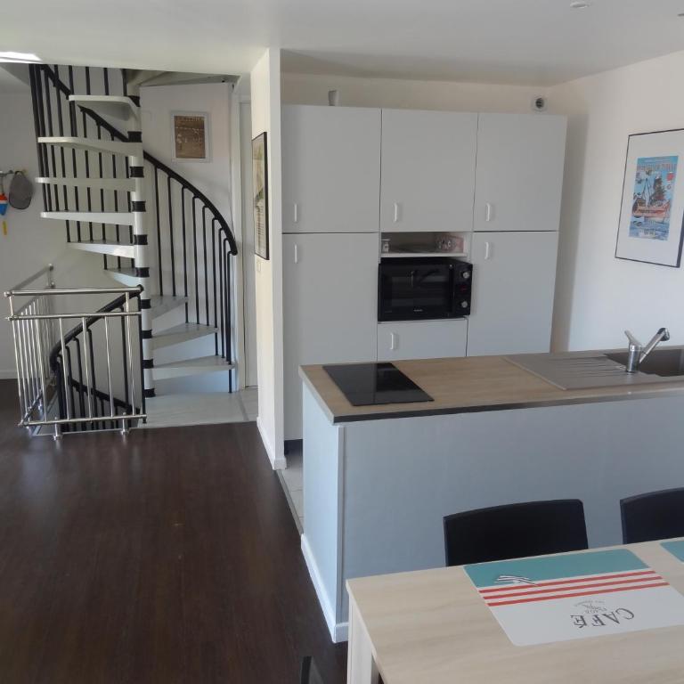 Le 8 à Sète - Maison de Vacances 2 Chambres - 9