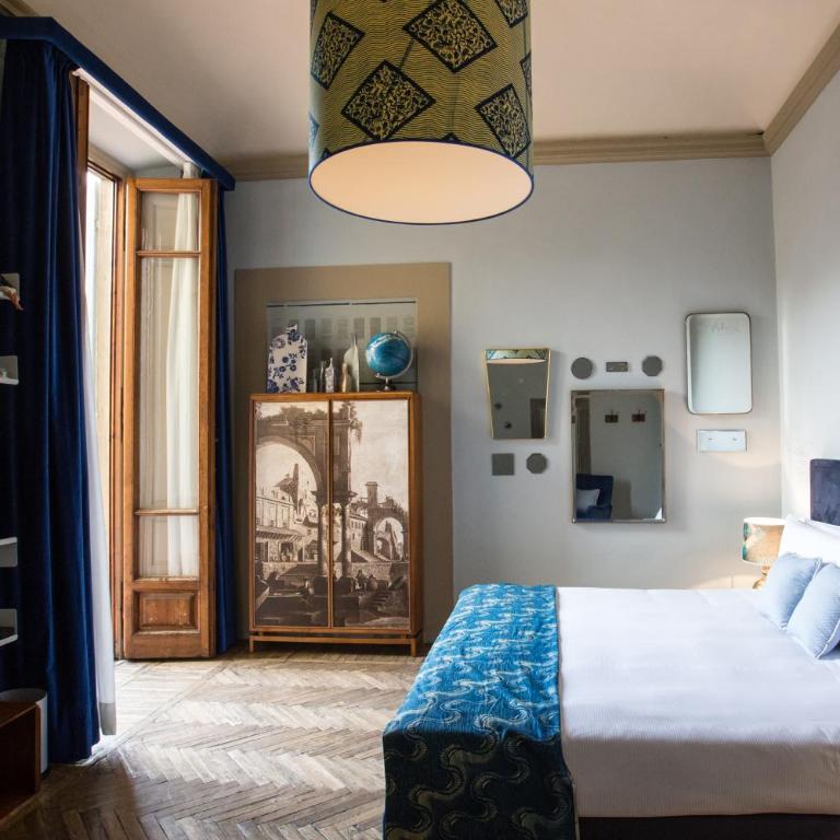 AdAstra Suites - Camera King con Balcone - 6