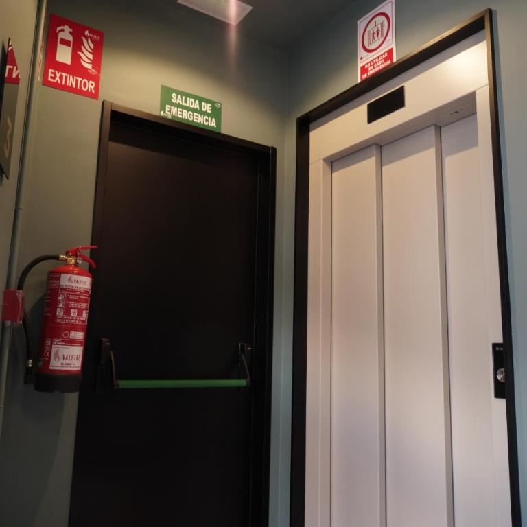 MD Design Hotel - Portal del Real - Double Room - 33