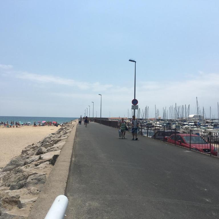 Club Nautic - Apartment with Balcony - 33