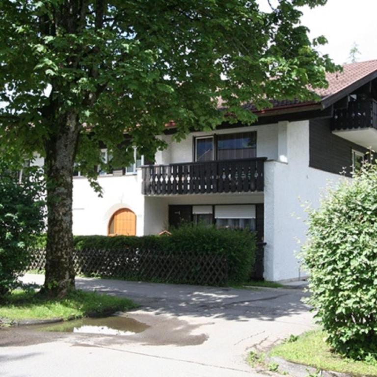 Alpenflair Ferienwohnungen Whg 101+213 - Apartment mit Balkon - 11