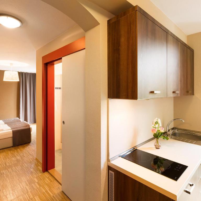 Empress Boutique Hotel - Studio mit Balkon - 1