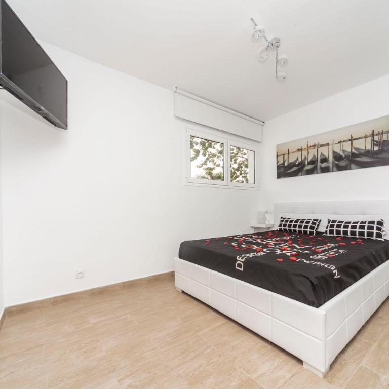 Apartamentos los volcanes luxury views - Two-Bedroom Apartment - 4