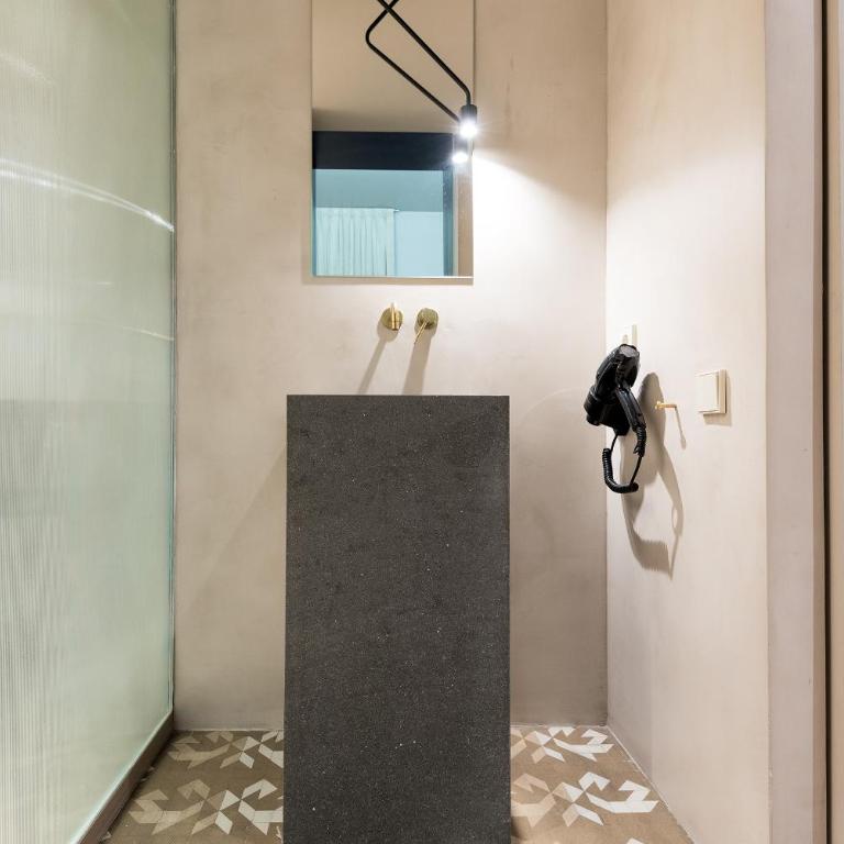 BUHO Boutique Rooms - Tiny Double Room - 28