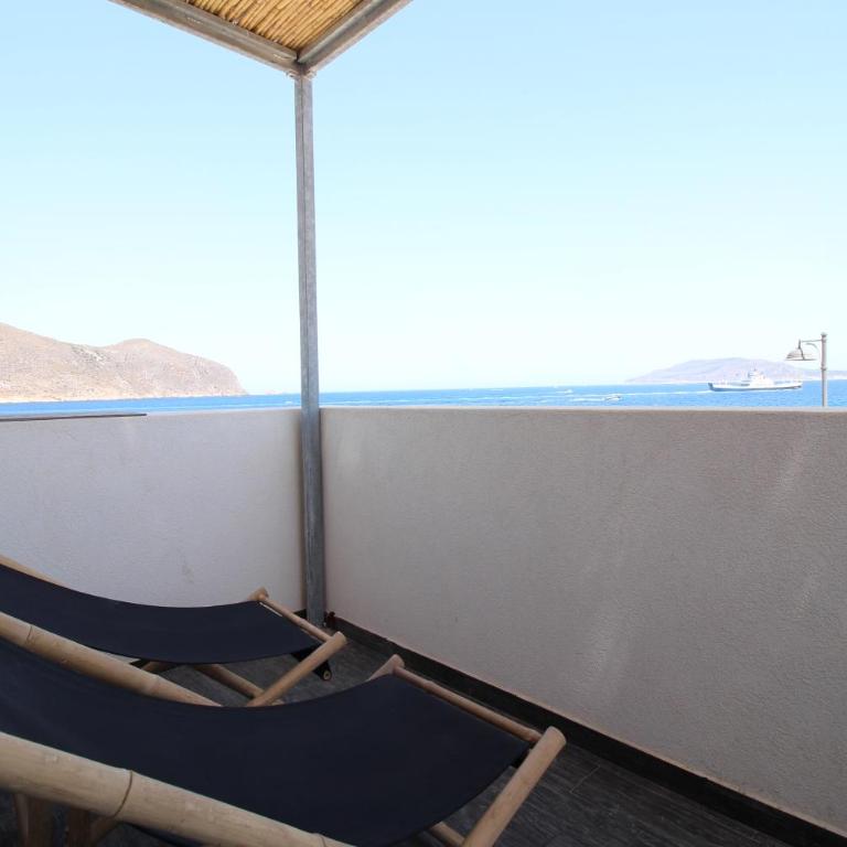 Ajamola - Camera Matrimoniale con Balcone e Vista Mare - 7