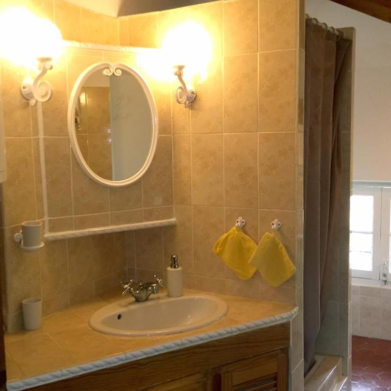 Domaine du Paraïs B&B - Chambre Lit Queen-Size - Vue sur Jardin - 5