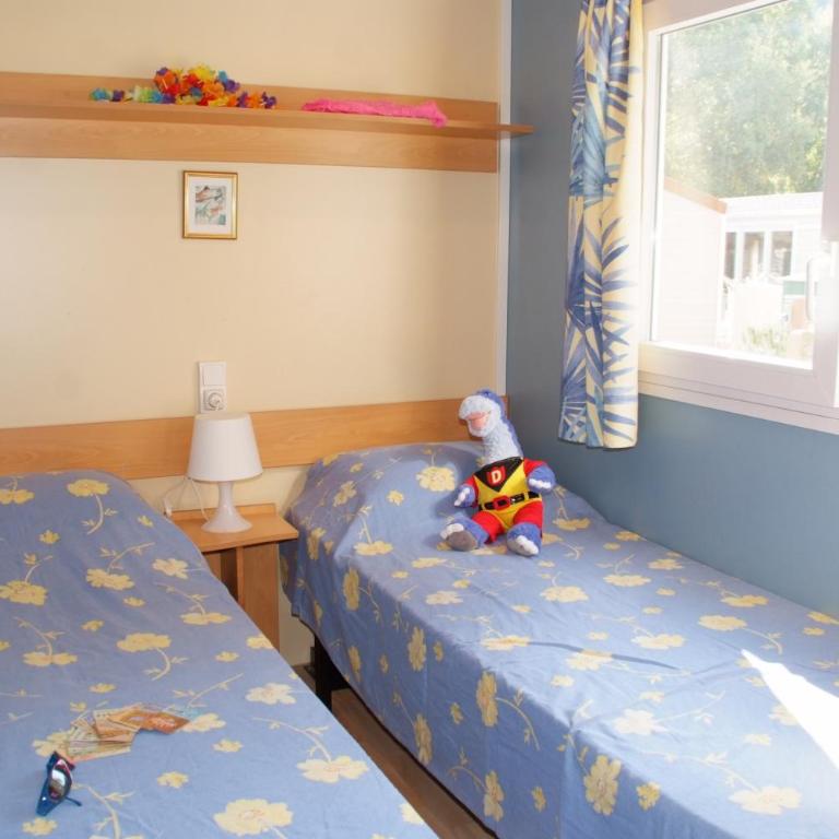 Hotel et Camping Les Rives du Loup - Mobile Home Budget - 5