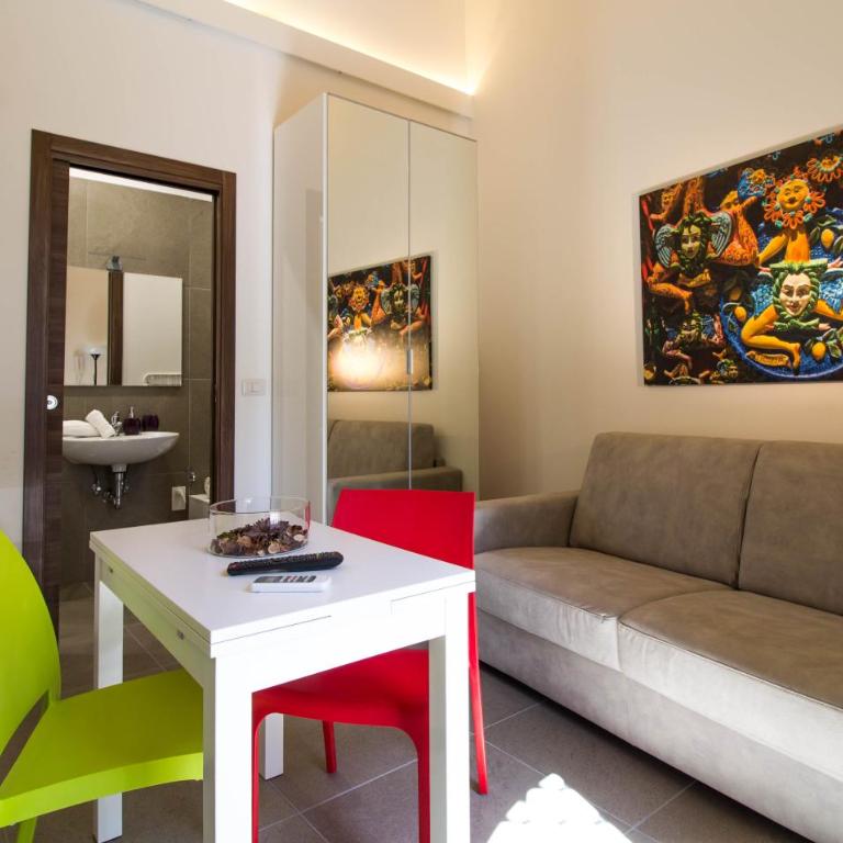 La Palma Studios - Studio with Sofa Bed - 2