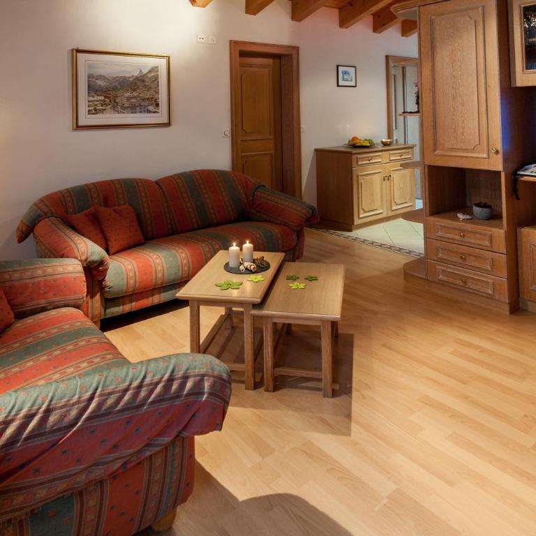Apartments Zermatt Paradies - Apartment mit 2 Schlafzimmern Süd-West-Dachgeschoss - 2