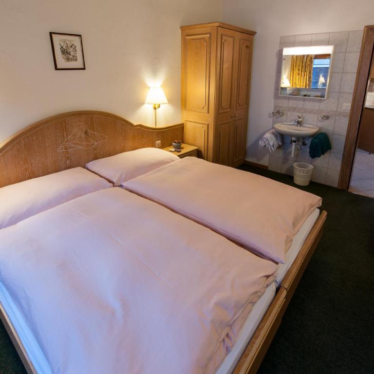 Apartments Zermatt Paradies - Apartment mit 2 Schlafzimmern Ost-Süd-Dachgeschoss - 12