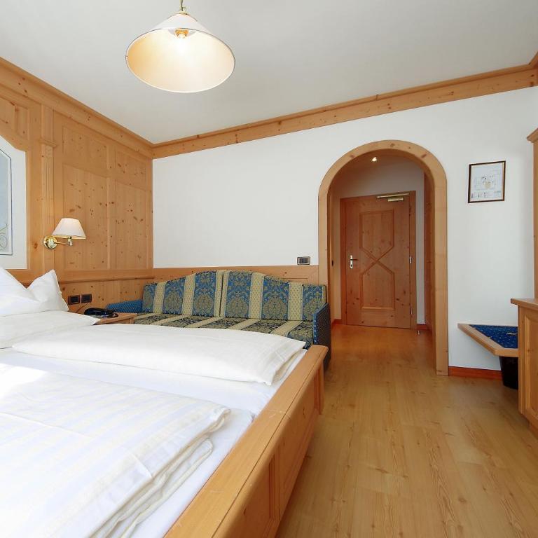 Mountain B&B - La Scalira - Doppelzimmer mit Gartenblick - 8