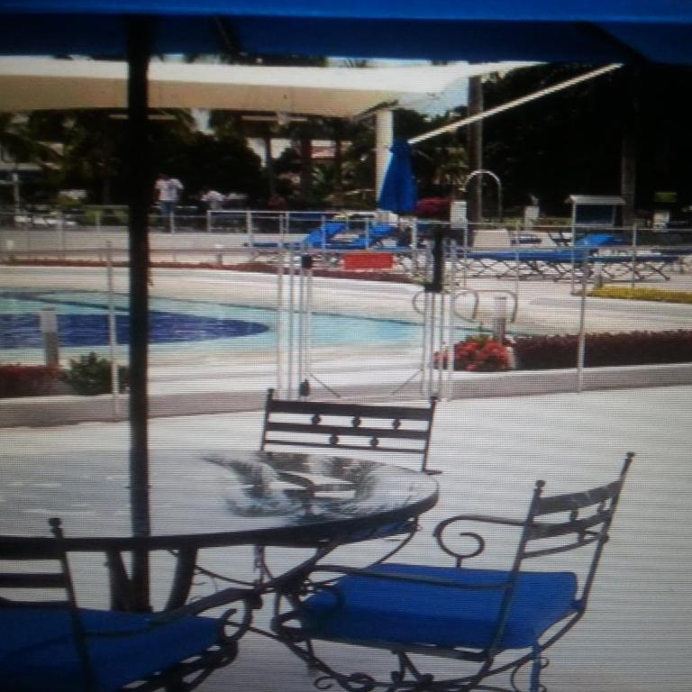 HERMOSA CASAQUINTA FAMILIAR CONDOMINIO CAMPESTRE EL PEÑON Piscina Privada Campo de Golf - Casa de 4 dormitorios - 26
