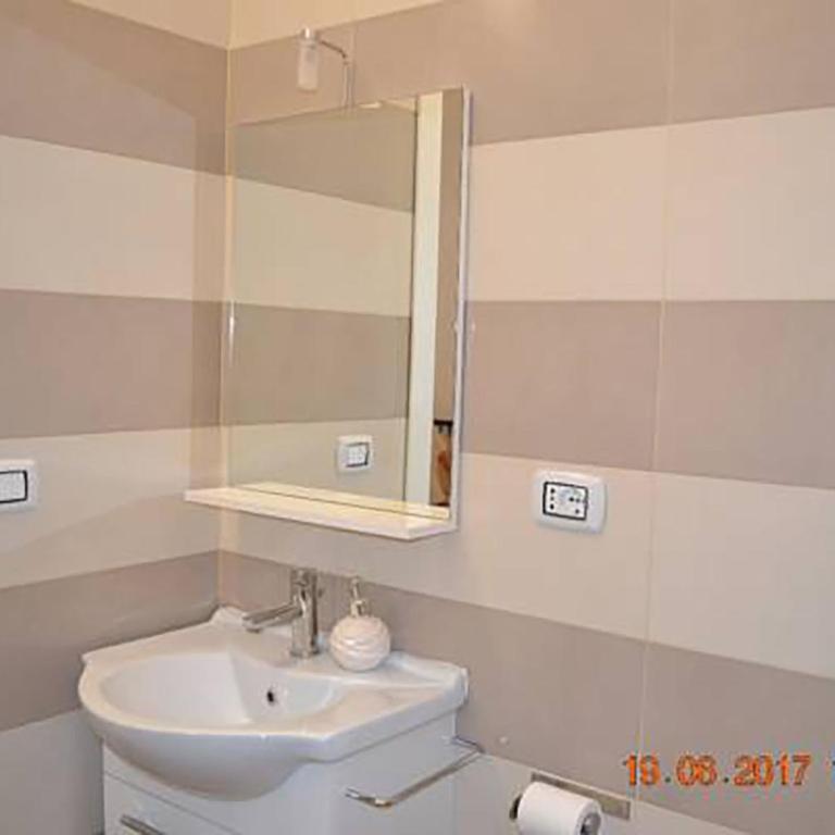 B&B Dolce Incanto - Camera Tripla - 4